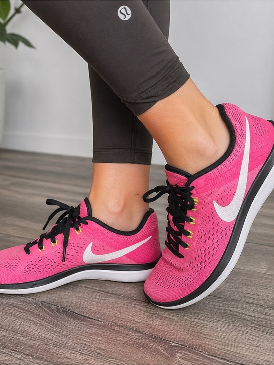 Nike Shoes - Nike Flex Women's Pink Running Shoes Size 7